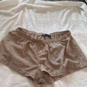 Brandy melville shorts